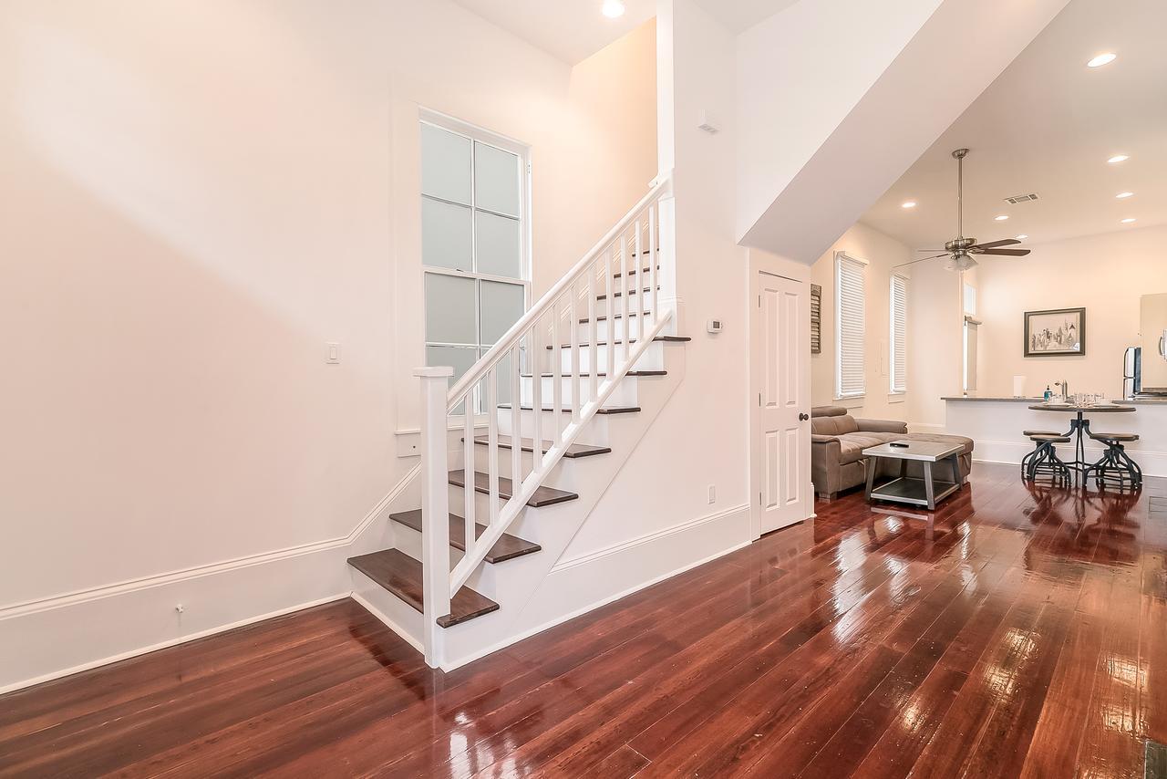Modern 2Br On Carondelet By Hosteeva Lägenhet New Orleans Exteriör bild