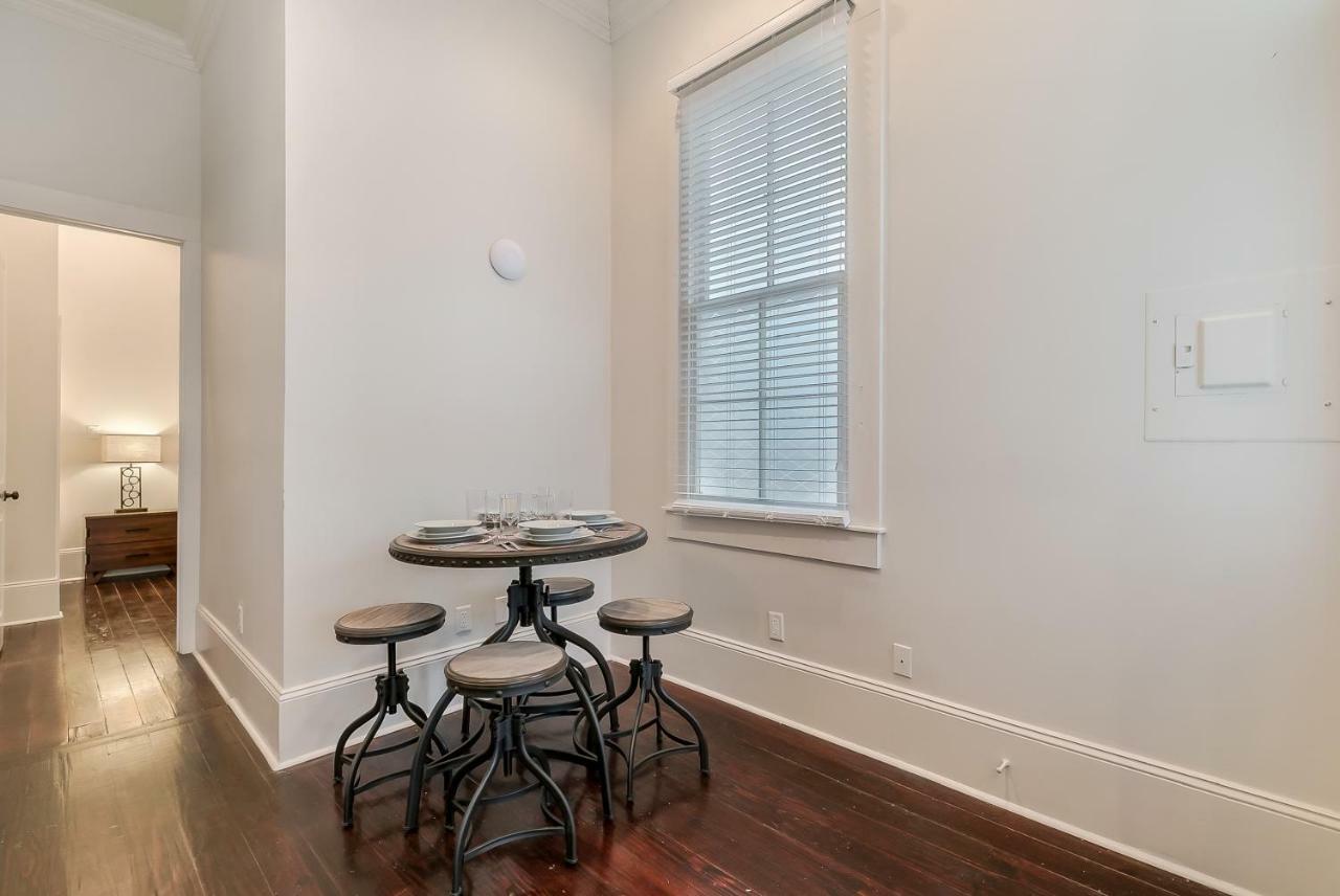 Modern 2Br On Carondelet By Hosteeva Lägenhet New Orleans Exteriör bild